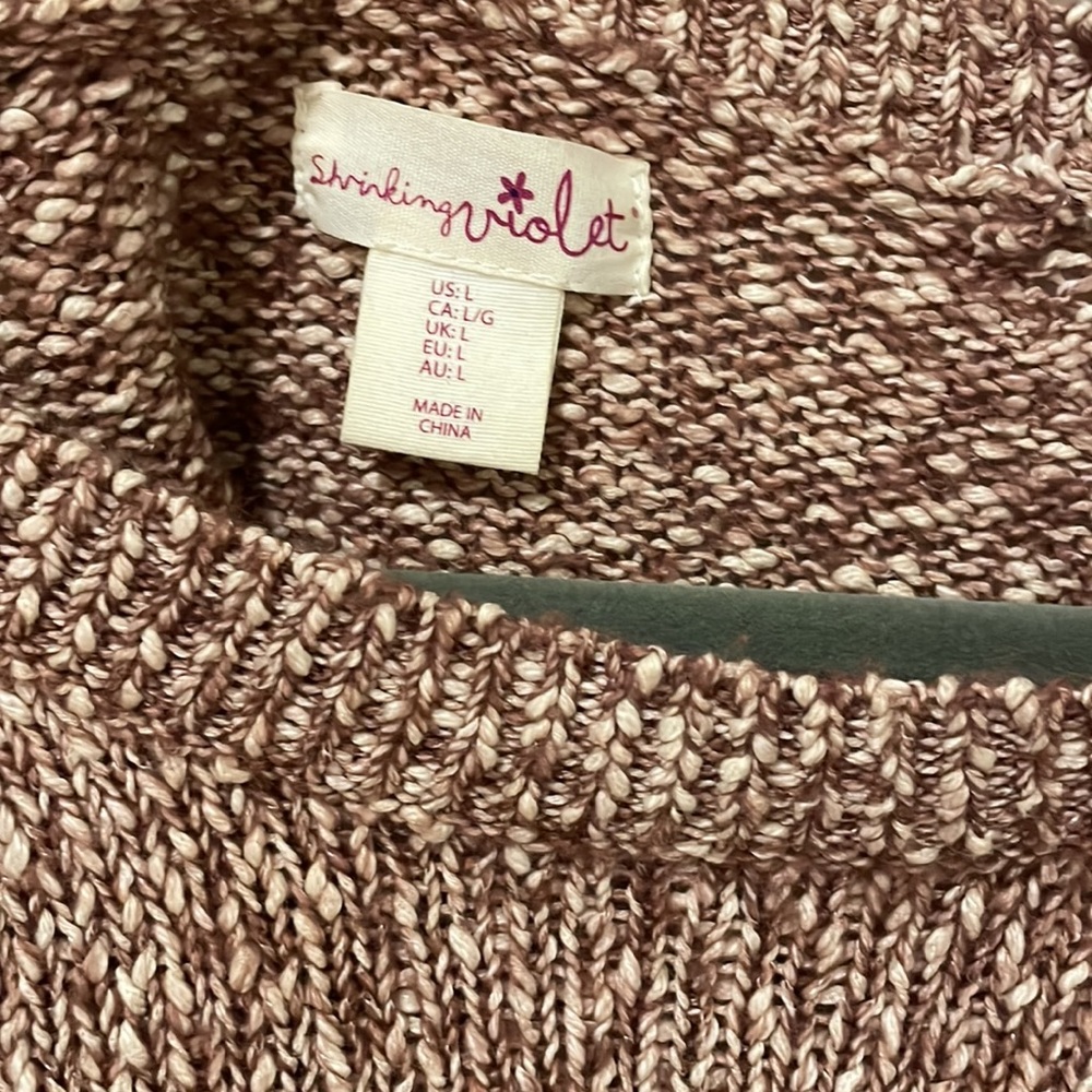 Sweater - Picture 5 of 5